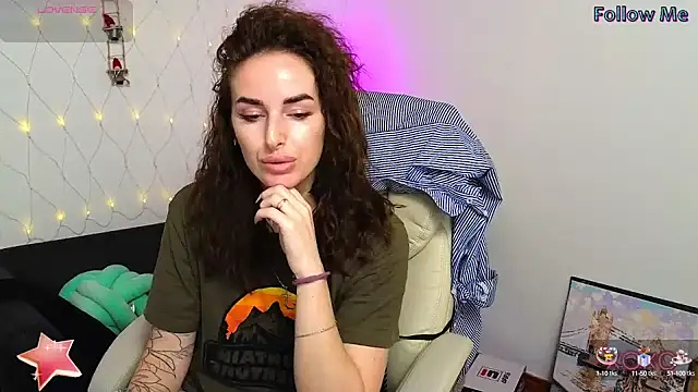 xx adrihanna xx online show from 01.31.25