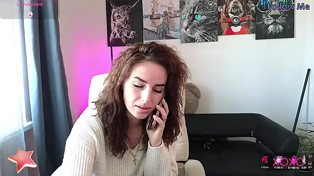 xx adrihanna xx online show from 02.18.25