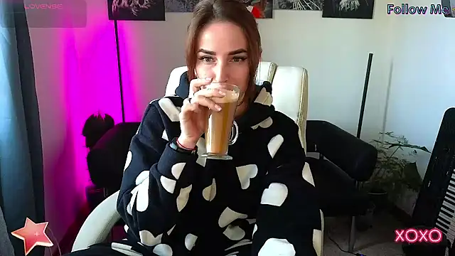 xx adrihanna xx online show from 03.07.25