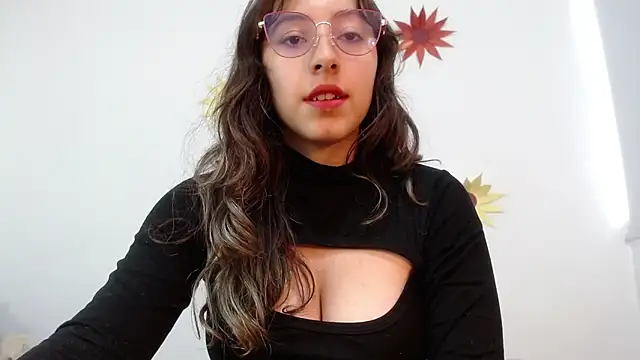 Snapshot of kute_Aliz chatting on 12.09.24 kute Aliz online show from 12.09.24