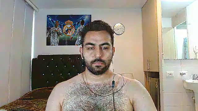 Snapshot of omarmohammedhot2 chatting on 12.21.24 omarmohammedhot2 online show from 12.21.24