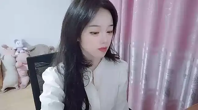 wwcc123 online show from 03.09.25