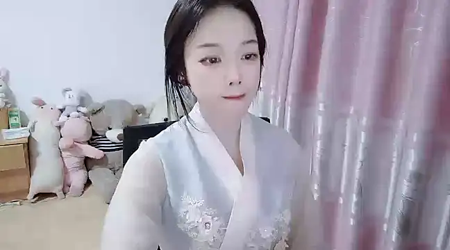 wwcc123 online show from 03.11.25