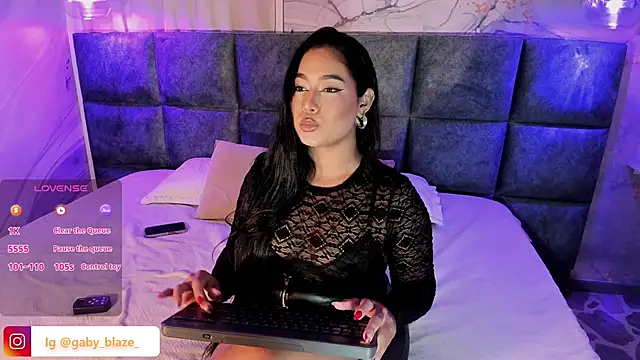 Snapshot of Gaby_Blaze chatting on 12.09.24 Gaby Blaze online show from 12.09.24