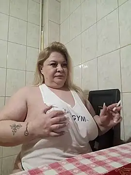 AriannaMilf online show from 02.15.25