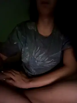 Snapshot of bruna_safadinhaa chatting on 09.25.25 bruna safadinhaa online show from 09.25.25