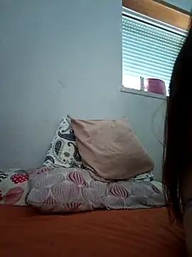 Snapshot of bruna_safadinhaa chatting on 10.06.25 bruna safadinhaa online show from 10.06.25