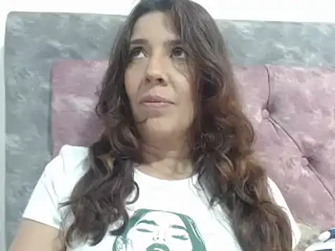Snapshot of Victoria_meester chatting on 01.04.25 Victoria meester online show from 01.04.25