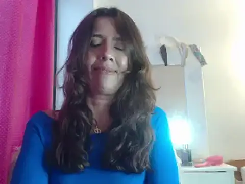 Snapshot of Victoria_meester chatting on 01.06.25 Victoria meester online show from 01.06.25