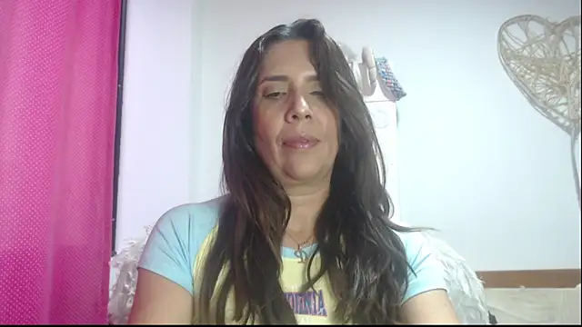 Snapshot of Victoria_meester chatting on 01.15.25 Victoria meester online show from 01.15.25