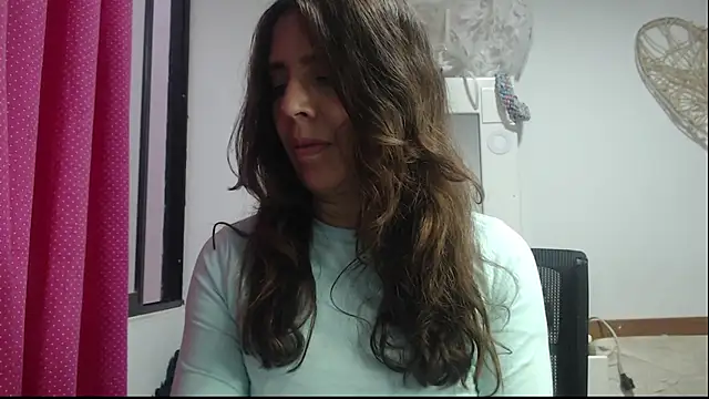 Snapshot of Victoria_meester chatting on 02.02.25 Victoria meester online show from 02.02.25