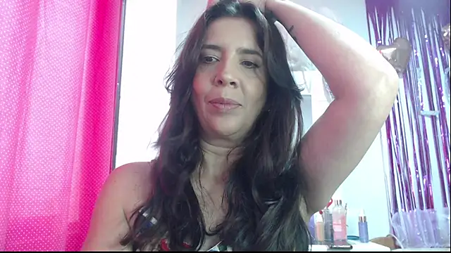 Snapshot of Victoria_meester chatting on 02.24.25 Victoria meester online show from 02.24.25