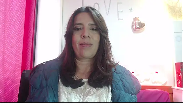 Snapshot of Victoria_meester chatting on 03.21.25 Victoria meester online show from 03.21.25