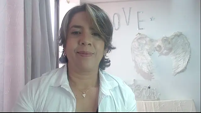 Snapshot of Victoria_meester chatting on 09.13.25 Victoria meester online show from 09.13.25