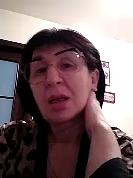 Snapshot of AlbinaXPretty chatting on 03.01.25 AlbinaXPretty online show from 03.01.25