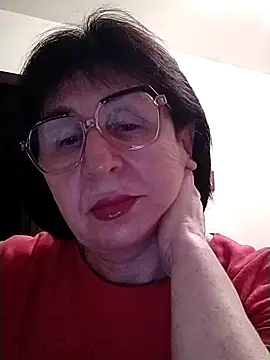 Snapshot of AlbinaXPretty chatting on 03.15.25 AlbinaXPretty online show from 03.15.25