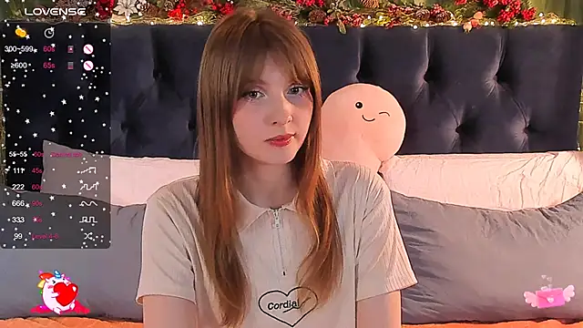 Snapshot of AliceLanley chatting on 01.18.25 AliceLanley online show from 01.18.25