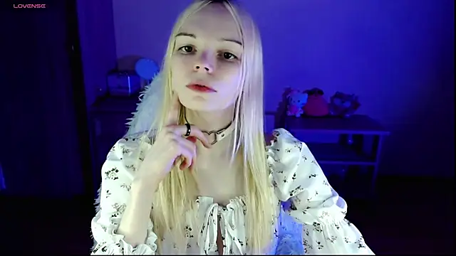 Emily Nyaffee online show from 12.16.24