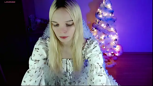 Emily Nyaffee online show from 01.15.25