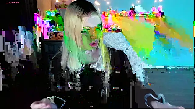 Emily Nyaffee online show from 02.22.25