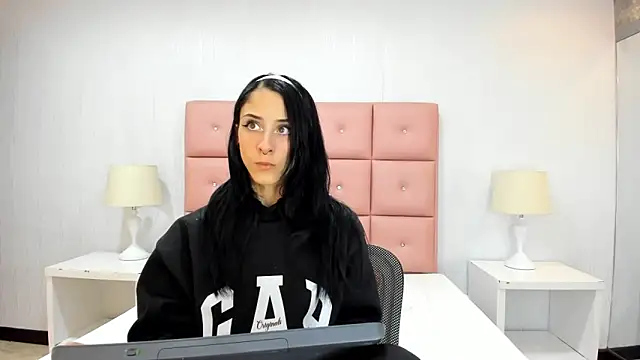 lhiamfit online show from 12.31.24