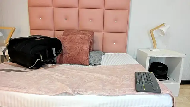 lhiamfit online show from 11.14.25