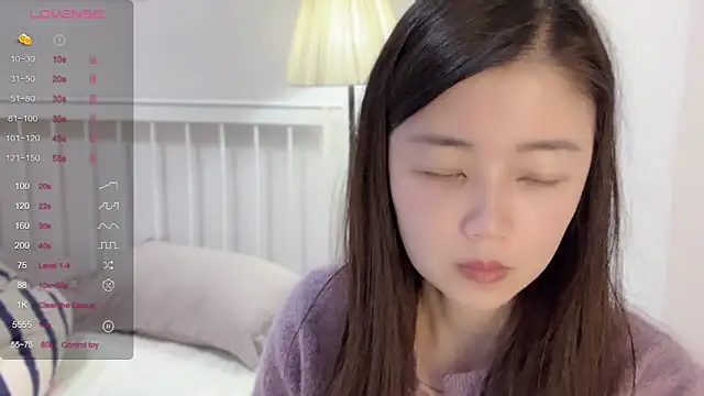 A-xena online show from 02.22.25