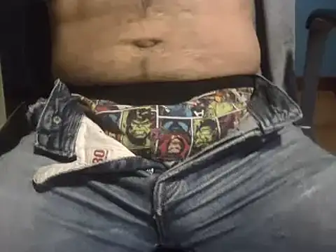 Snapshot of Pol8822 chatting on 12.30.24 Pol8822 online show from 12.30.24