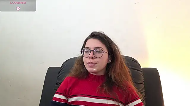 Snapshot of irinasweet27 chatting on 09.11.25 irinasweet27 online show from 09.11.25