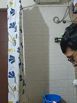 Snapshot of surfer_fun29 chatting on 12.08.24 surfer fun29 online show from 12.08.24