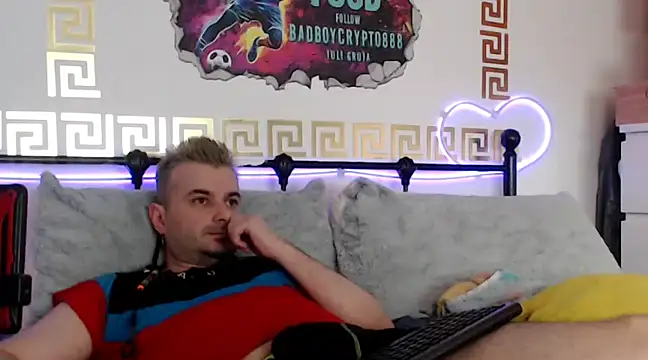 Snapshot of erotico69xxx chatting on 02.21.25 erotico69xxx online show from 02.21.25