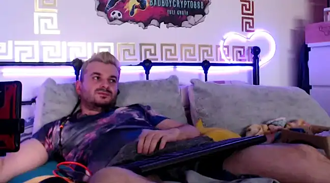 Snapshot of erotico69xxx chatting on 02.28.25 erotico69xxx online show from 02.28.25