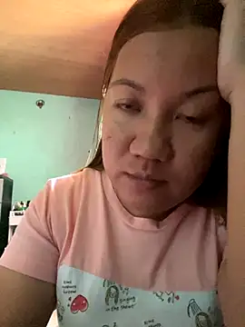 Snapshot of bangMywetmaturedcunt chatting on 10.23.25 bangMywetmaturedcunt online show from 10.23.25