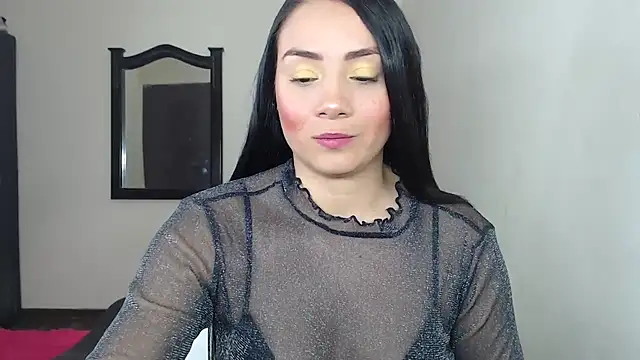 Snapshot of celeste_2023 chatting on 12.07.24 celeste 2023 online show from 12.07.24