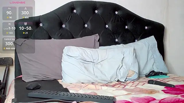 nonawhitemm online show from 02.17.25