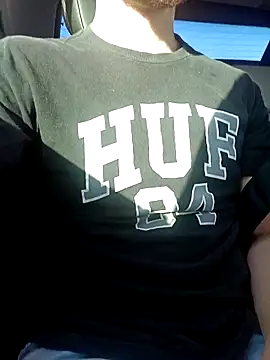 Snapshot of Brutao_ chatting on 09.10.25 Brutao online show from 09.10.25