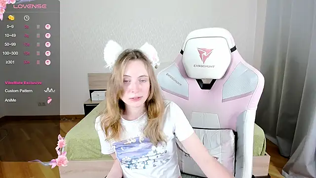 Cowell Adelina online show from 09.14.25