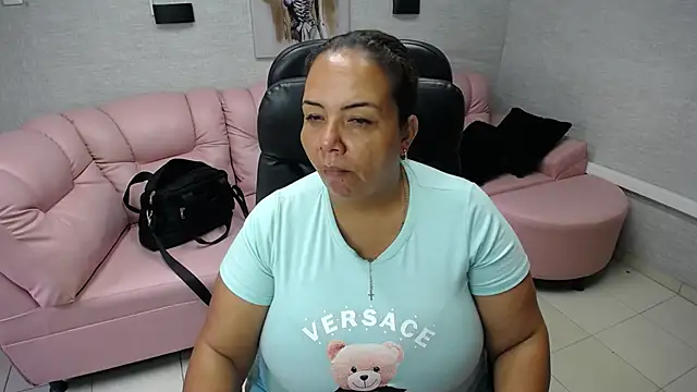 Penelope Nipples  online show from 01.29.25