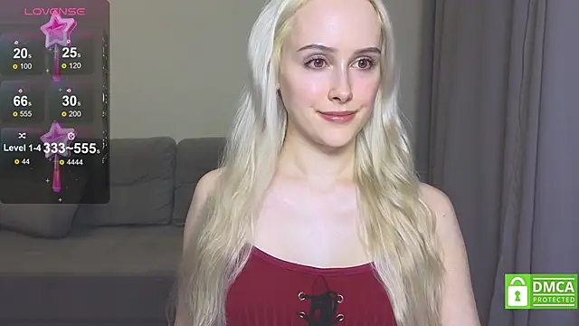 Snapshot of CaseyLabow chatting on 01.11.25 CaseyLabow online show from 01.11.25