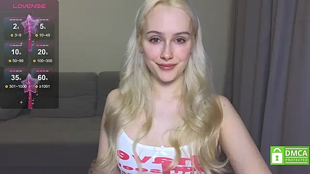 Snapshot of CaseyLabow chatting on 01.13.25 CaseyLabow online show from 01.13.25