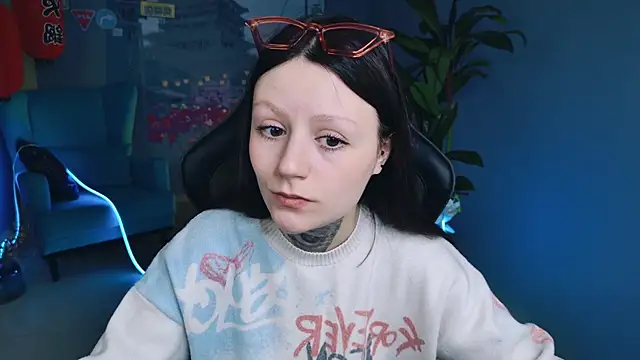 Snapshot of VeliraBraitberg chatting on 12.05.24 VeliraBraitberg online show from 12.05.24