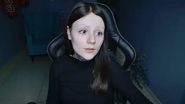 Snapshot of VeliraBraitberg chatting on 01.08.25 VeliraBraitberg online show from 01.08.25