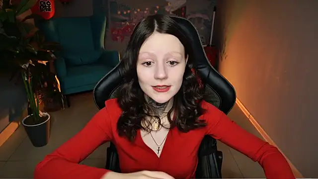 Snapshot of VeliraBraitberg chatting on 01.29.25 VeliraBraitberg online show from 01.29.25