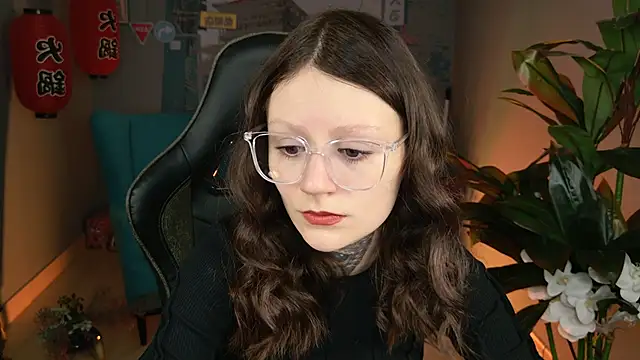 Snapshot of VeliraBraitberg chatting on 01.30.25 VeliraBraitberg online show from 01.30.25