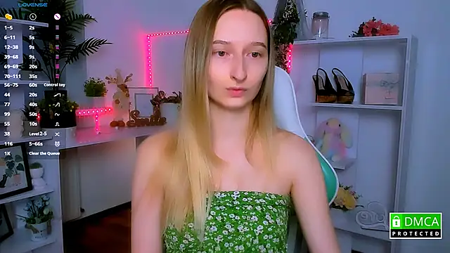  Ri na  online show from 12.05.25