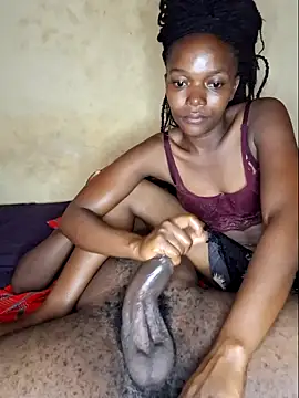 Snapshot of Tight_pussy_ke chatting on 12.27.24 Tight pussy ke online show from 12.27.24