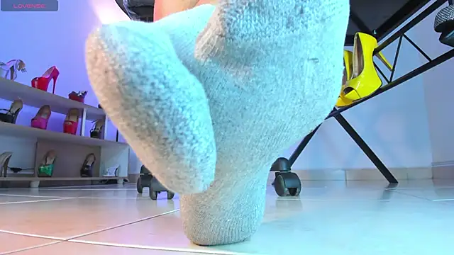 violettastrada online show from 02.26.25