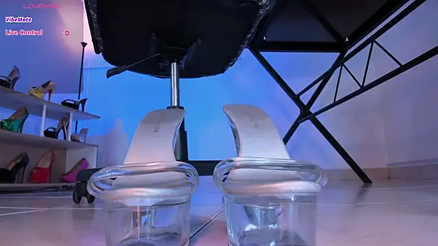 violettastrada online show from 03.08.25