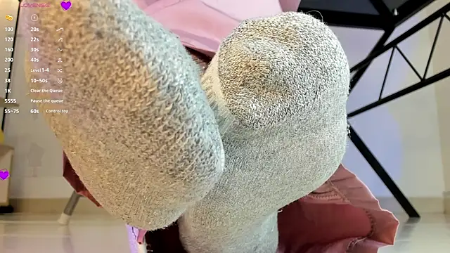 violettastrada online show from 03.17.25