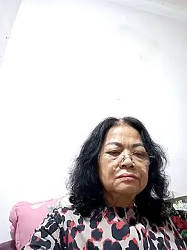 Snapshot of Hotestlove chatting on 03.16.25 Hotestlove online show from 03.16.25